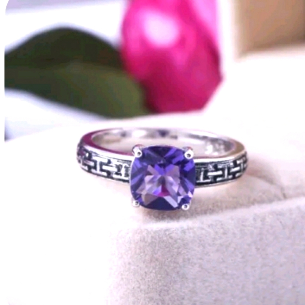 Ring size 7/9 Stamped 925